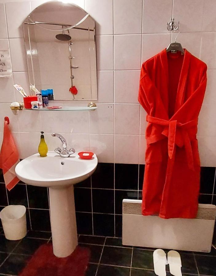 Guest House Marketti فينوغراديف المظهر الخارجي الصورة