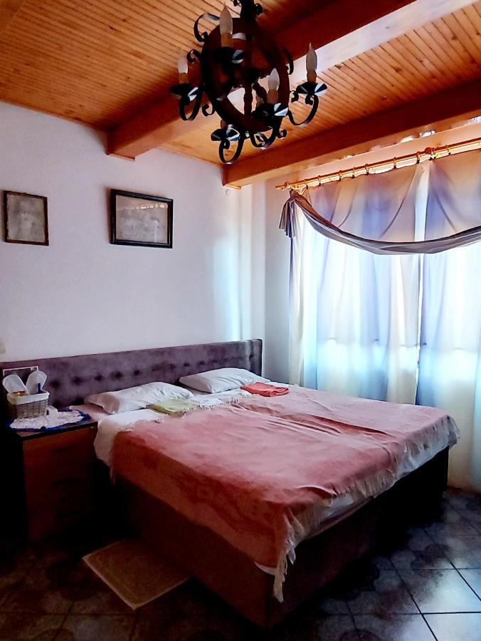 Guest House Marketti فينوغراديف المظهر الخارجي الصورة